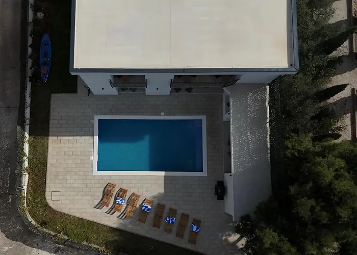 White Villa, Brac *