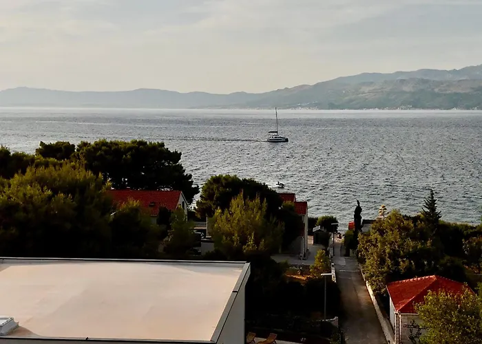 White Villa, Brac Splitska