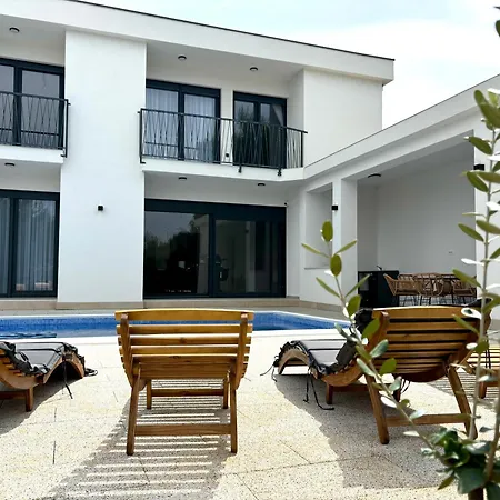 Villa White Villa, Brac