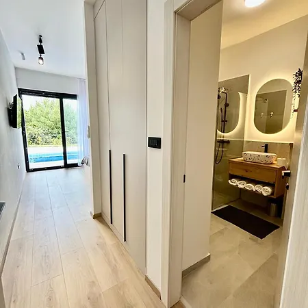 Villa White Villa, Brac *