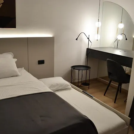 White Villa, Brac Villa *