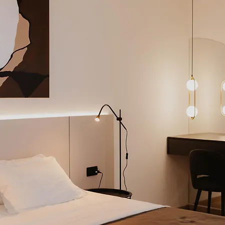 White Villa, Brac Villa *