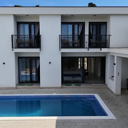 White Villa, Brac Villa Splitska