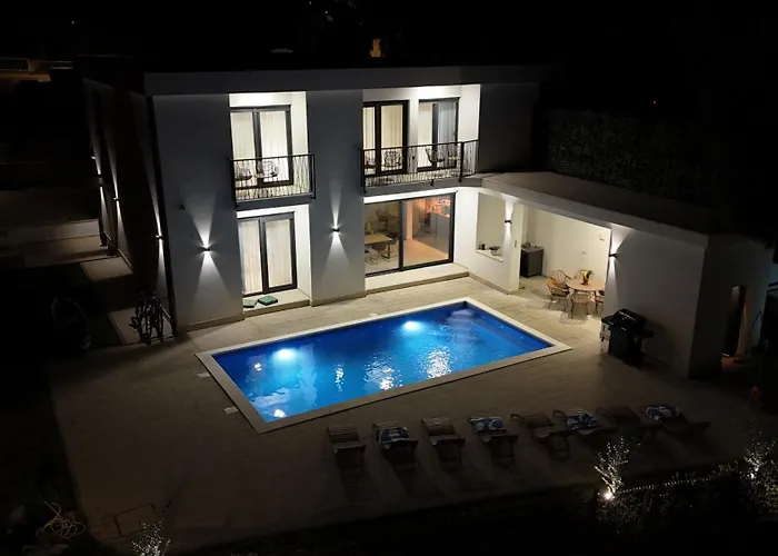 White Villa, Brac * Splitska