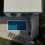 White Villa, Brac *