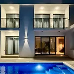 White Villa, Brac Вилла *