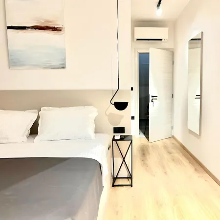 White Villa, Brac Вилла Сплитска
